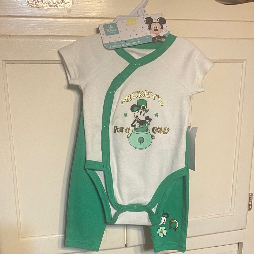 Disney Green and White Mickey St. Patrick's One-Piece Bodysuit